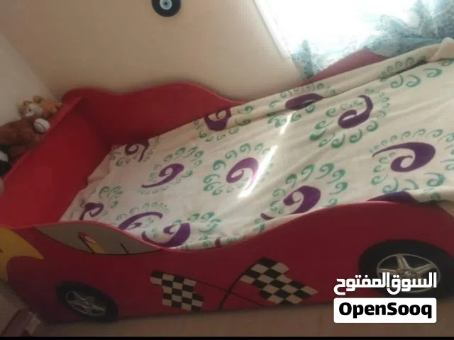 سرير اطفال شكل سيارة