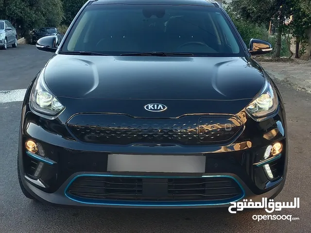كيا نيرو كهرباء لون أسود ميتالك فل الفل اضافات ومواصفات موديل 2020 بسعر مغري للبيع