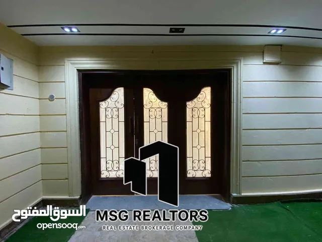 325 m2 4 Bedrooms Villa for Sale in Giza Hadayek al-Ahram