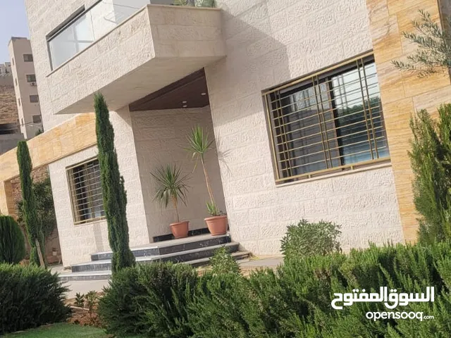300 m2 4 Bedrooms Townhouse for Sale in Amman Tabarboor