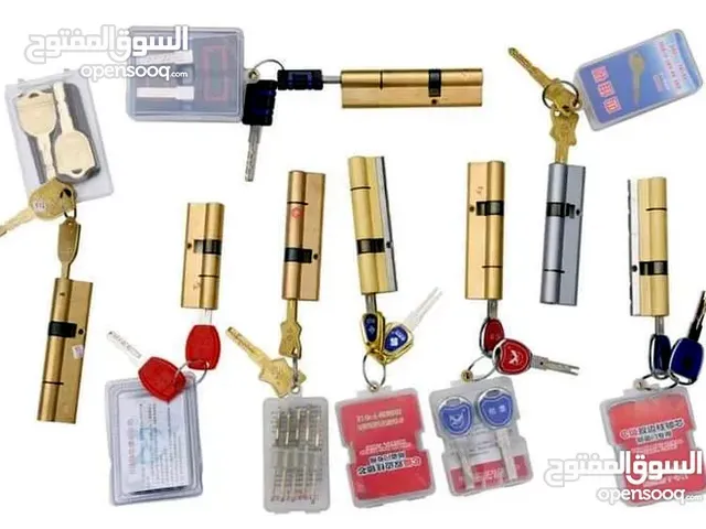 صيانة ابواب الامان والداخلية