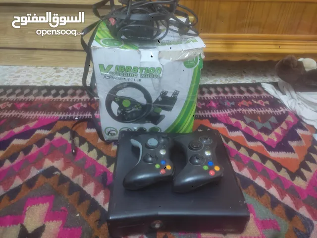 اكس بوكس 360 نضيف جدا مستعمل قليل جدا