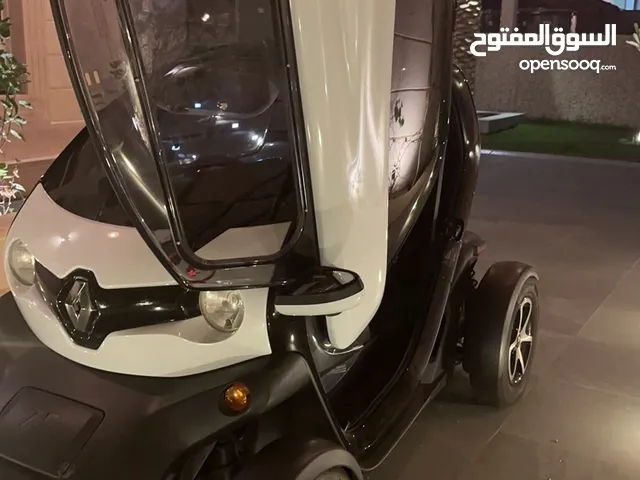 Used Renault Other in Abu Dhabi