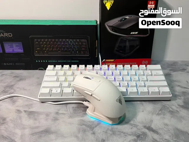 ماوس و الكيبورد جديدات مع الكراتين ما مستخدمات