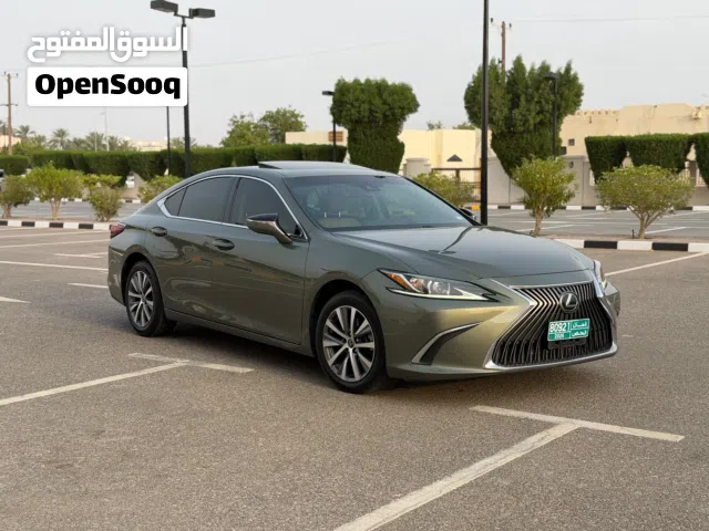Lexus ES350 model 2019