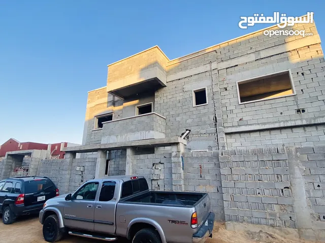 700 m2 More than 6 bedrooms Townhouse for Sale in Tripoli Khallet Alforjan