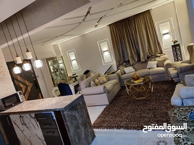 135 m2 3 Bedrooms Apartments for Sale in Giza 6th of October