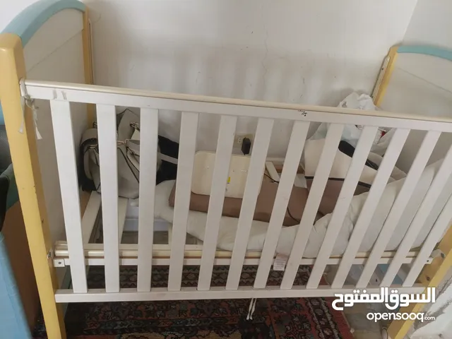 اثاث ومستلزمات الاطفال بحاله ممتازه عمان تلاع العلي  حي صالحين