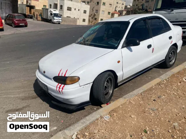 1997, هيونداي, اكسنت, Standard