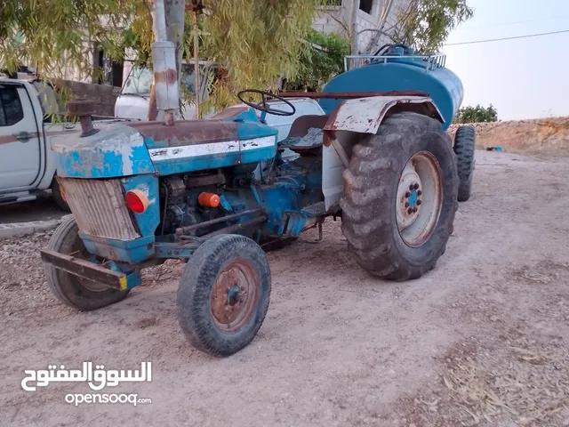 2011 Tractor Agriculture Equipments in Amman