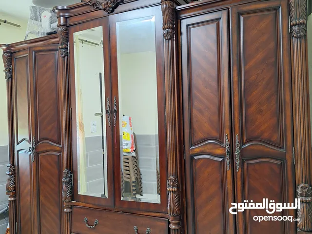 غرفة نوم خشب زان استعمال بسيط