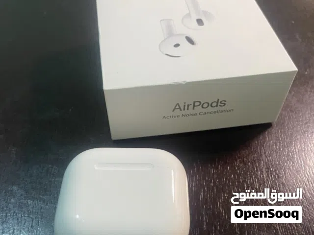 Apple AirPod 4 original.