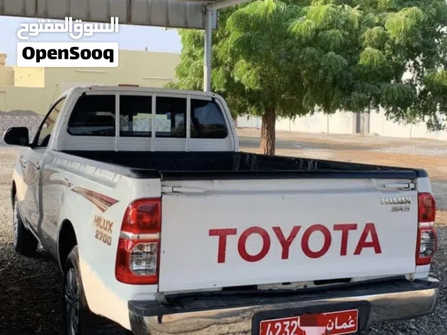 بيك آب نقل عام وتوصيل البضائع والأغراض Public transport and delivery of goods and objects