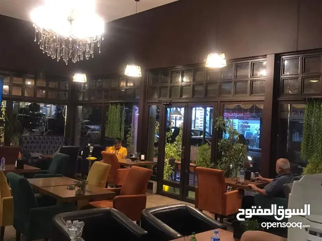 كفتريا في عنكاوه للبيع ركن ثلاث صالات