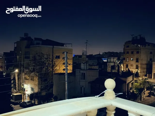 شقة مميزة للبيع في أم السماق - قرب مدارس الجزيرة طابق ثاني 240م تشطيب سوبر ديلوكس