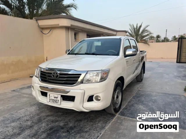 Used Toyota Hilux in Misrata
