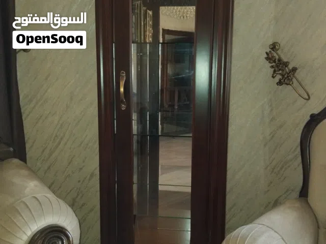 فضية للبيع