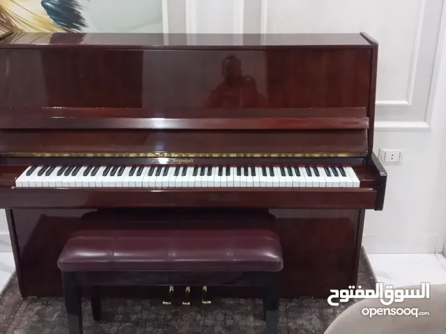 بيانو المانى جديد
