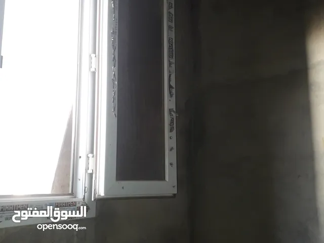 2رواشن بيفسي واحد فيه مرش وتاني لا للبيع كزيوني