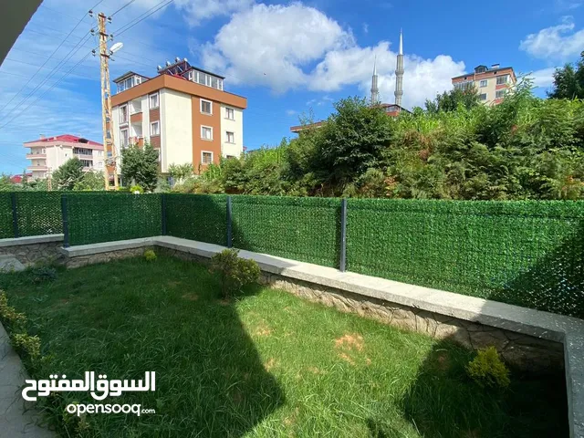 فيلا للايجار في طرابزون خمس غرف مع جاكوزي و اطلاله على البحر تبعد خمس دقايق عن مطار طرابزون