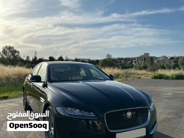 2018 Jaguar XF Premium Luxury Sport Pack