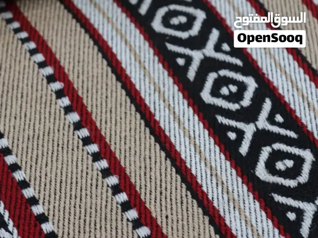 أقمشة التراث ( السدو ) الفاخرة لتنجيد الكنب بتصاميم مستوحاة من الأصالة والجمال متوفرة الآن