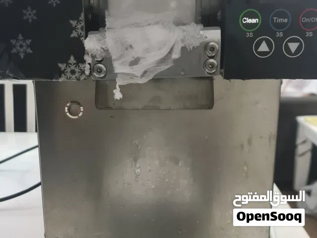 مكينة ايسكريم صانعة ثلج مبشور