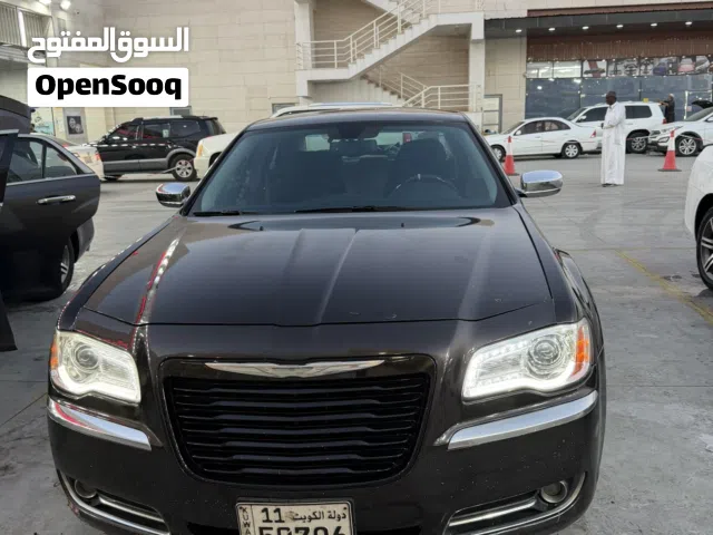 2012 كرايسلر 300 300S V6