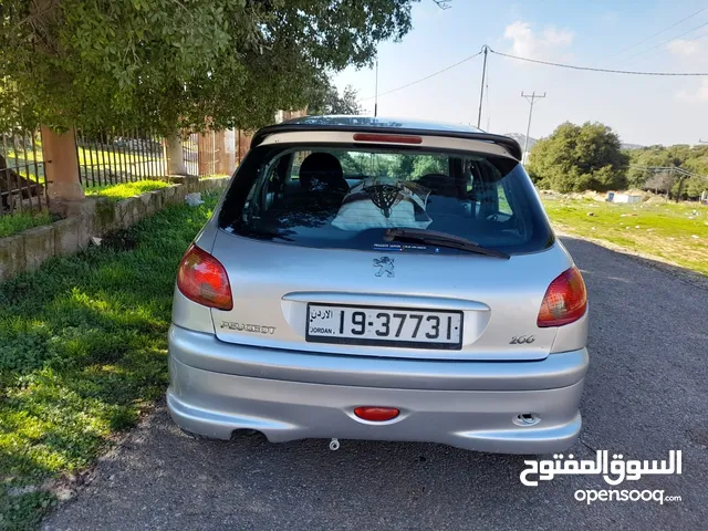 Used Peugeot 206 in Ajloun