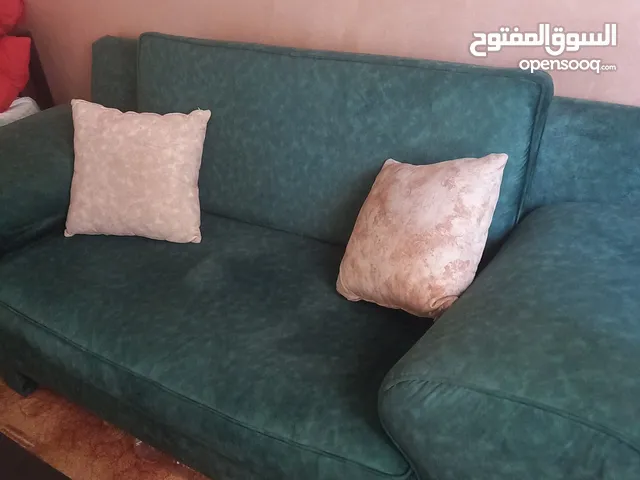 طقم كنب حجم كبير