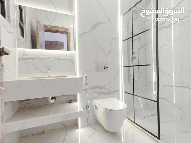260 m2 4 Bedrooms Apartments for Sale in Amman Daheit Al Rasheed