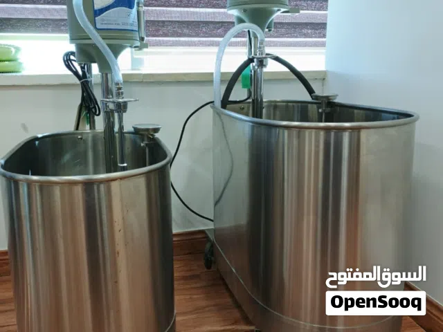 للبيع بسعر مغري بسبب التصفية أجهزة مركز علاج طبيعي بحالة جيدة