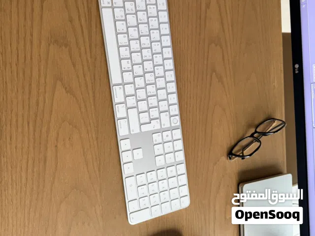 Full Magic Keyboard Apple