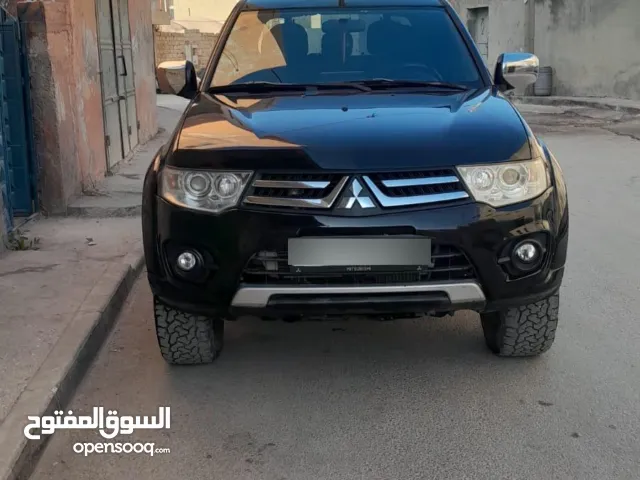 مبتسوبيشي هنتر l200