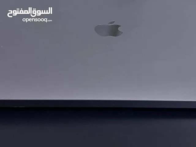 MacBook Pro 2018 15.4”