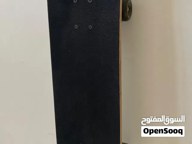 لوح تزلج شبه جديد