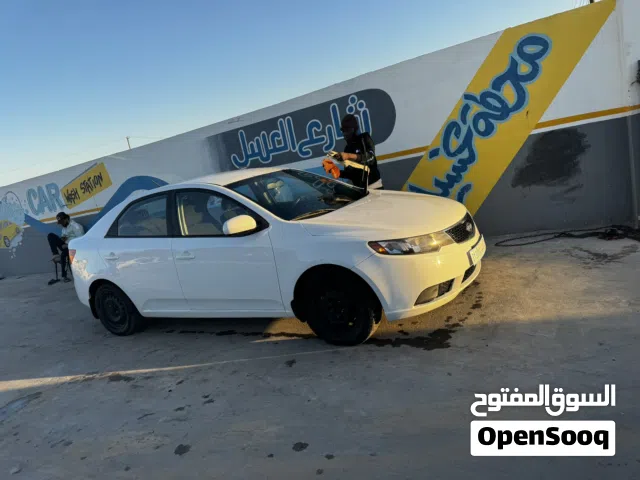 2012 كيا سيراتو