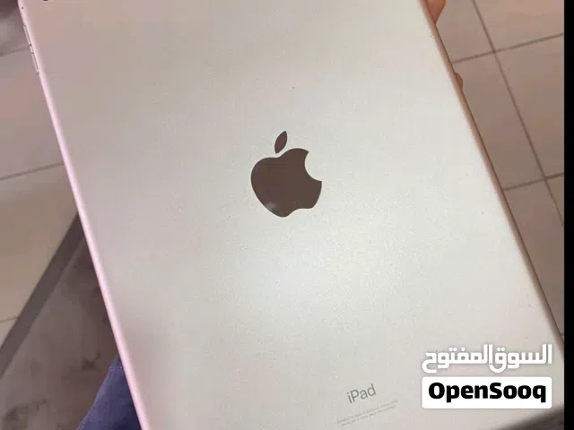 Apple iPhone 11 64 GB in Al Batinah