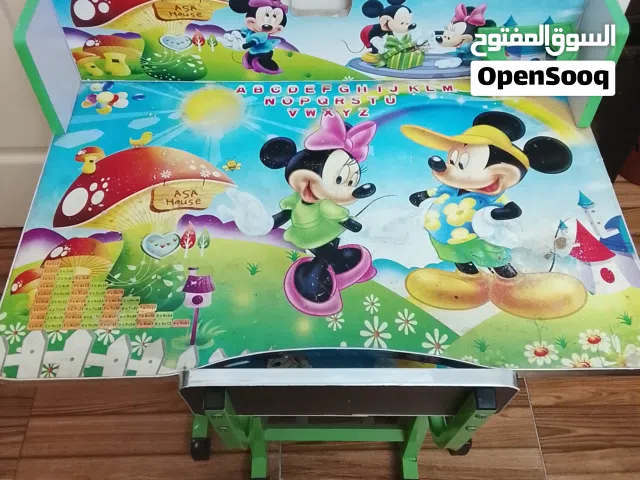 (مجانا) مكتب أطفال للبيع ( ولاد صغار)