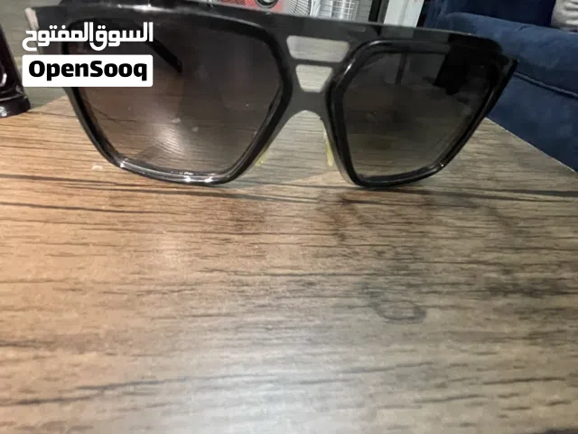 نظارات LV