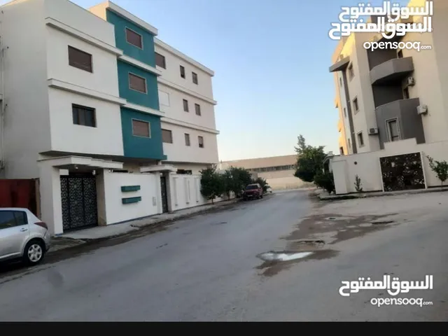500 m2 More than 6 bedrooms Villa for Sale in Tripoli Hay Demsheq