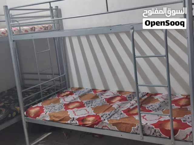 للبيع 2 سرير طابقين