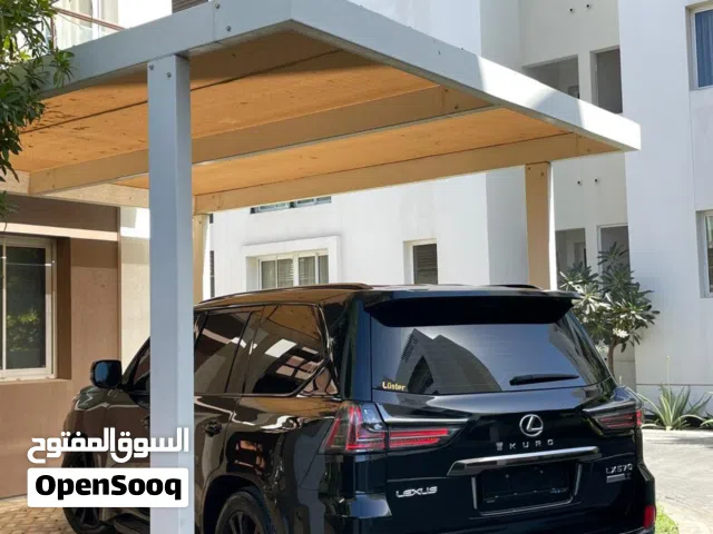 لكزس وكالة بهوان كورو بلاك اديشن