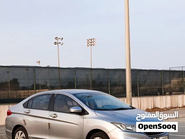 HONDA CITY 2018 LOW MILEAGE CAR FOR SALE