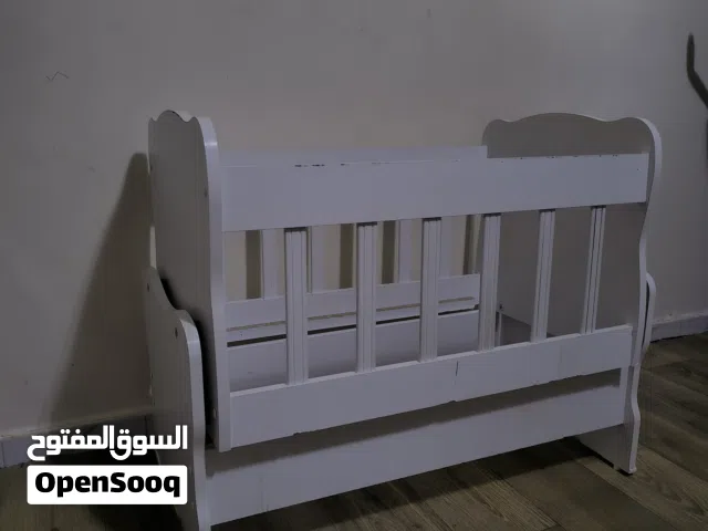 سرير اطفال