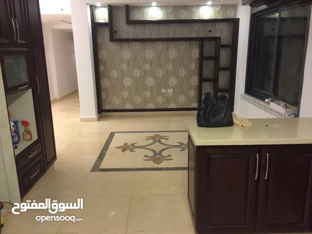 160 m2 3 Bedrooms Apartments for Sale in Ramallah and Al-Bireh Al Irsal St.