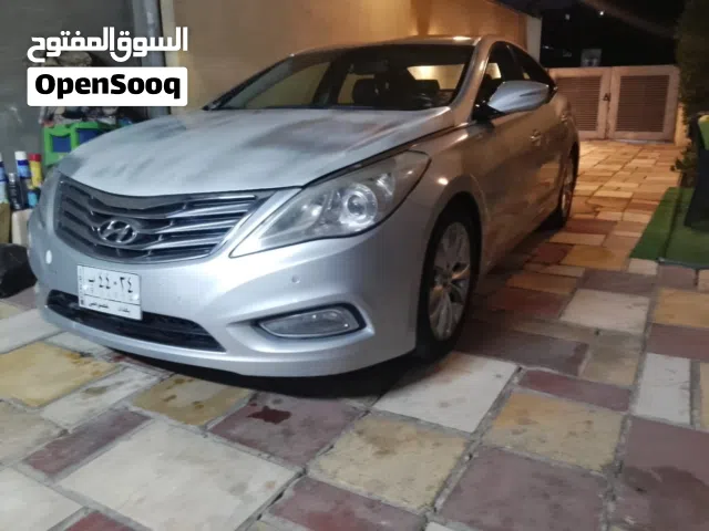 2012 هيونداي ازيرا GLS