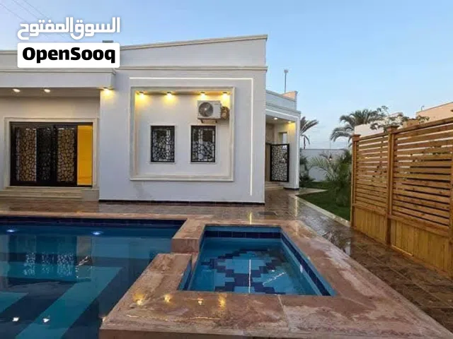 140 m2 More than 6 bedrooms Townhouse for Rent in Tripoli Al-Baesh