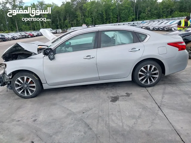 Used Nissan Altima in Al Batinah