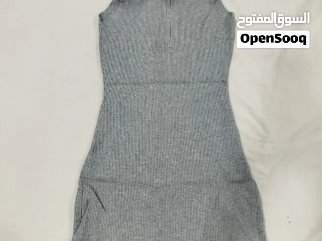 Others Tops - Shirts in Saladin